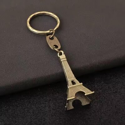 Custom 3D Paris Eiffel Tower Metal Keychain for Souvenir Gifts