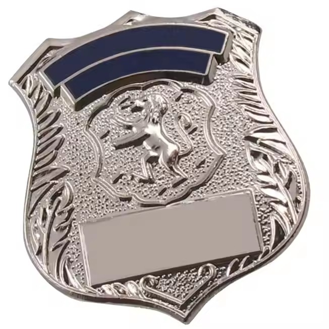 High-quality bronze lapel pin – custom metal badge for uniforms and events