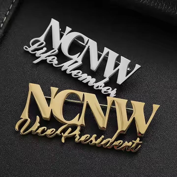 Stainless steel business gift metal lapel pin with custom logo