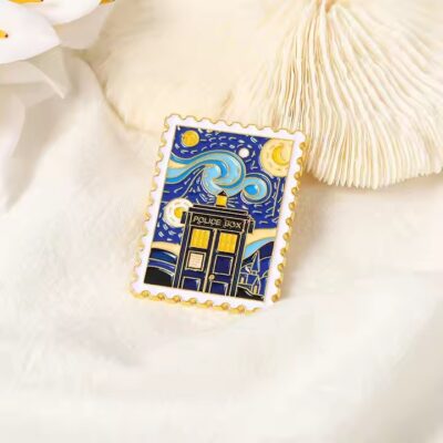 3D bronze enamel lapel pin with starry night design
