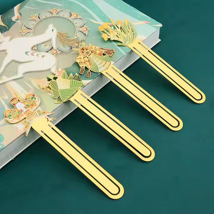 Blank customizable DIY metal bookmarks for gifting and personalization