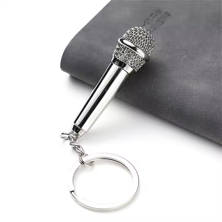 Custom Mini Hip Hop Microphone Metal Keychain