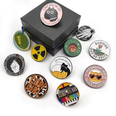Custom enamel metal lapel pin with animal design