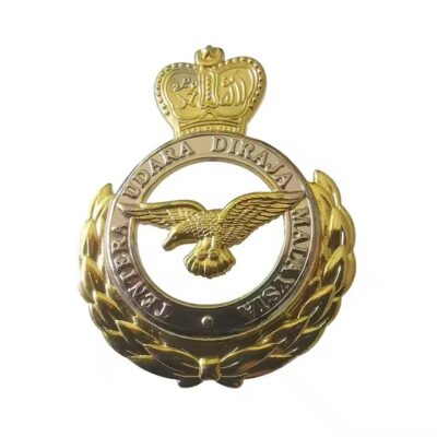 Custom 3D soft and hard enamel metal badge with polished finish