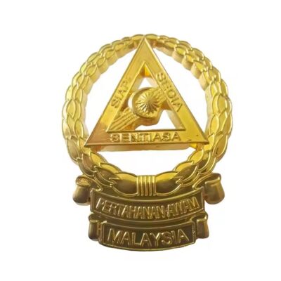 Custom 3D soft and hard enamel metal badge with polished finish
