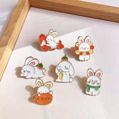 Custom cartoon soft enamel rabbit metal pin with printed design