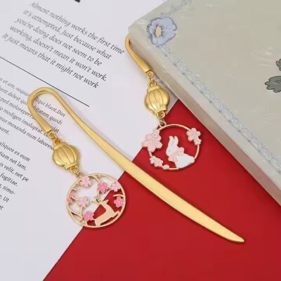 Cute cat animal enamel metal bookmark with colorful design